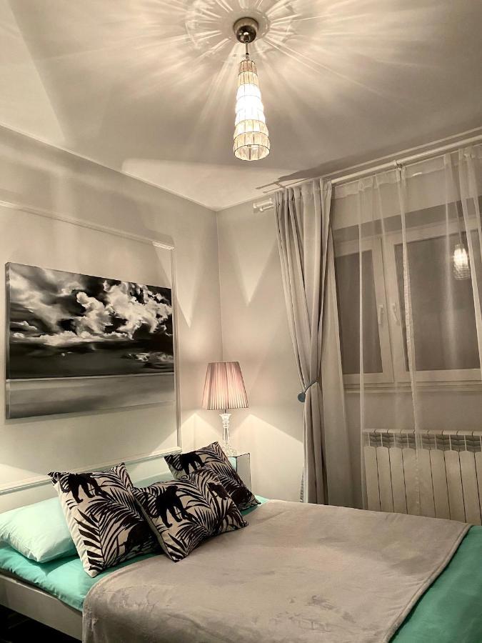 Apartament Dream Boutique 42m2 In The Heart Of Cracow Old Town